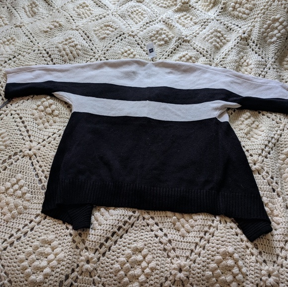 NWT Gap Wool blend black white sweater size S - Picture 2 of 8